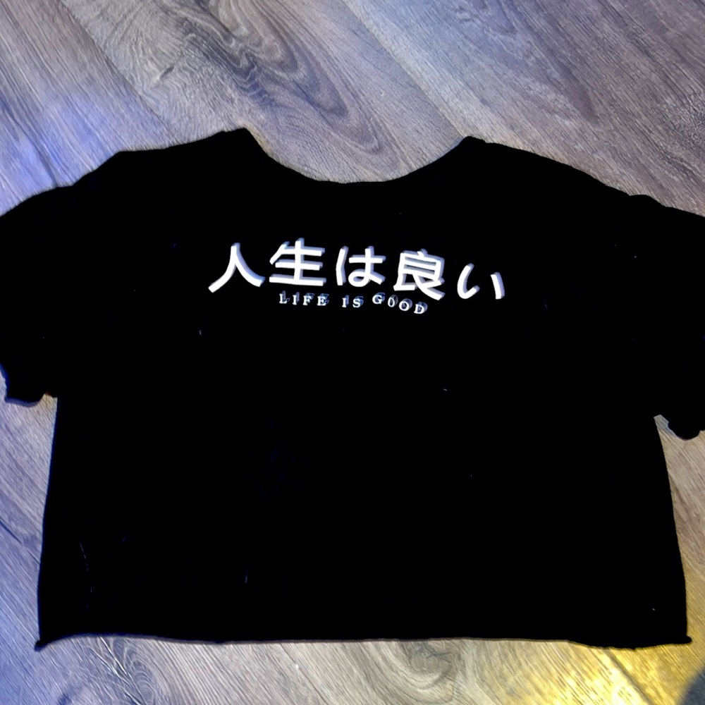 XL black cropped
